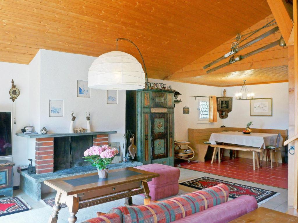 Chalet Mioche room 4